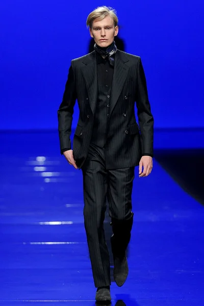 Look 36
